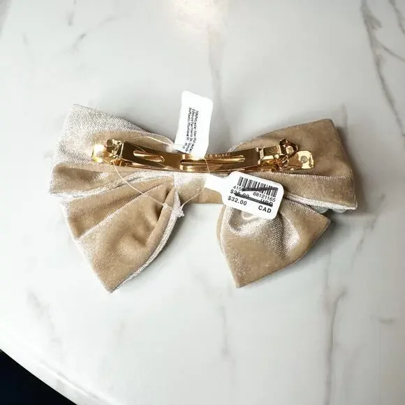 Anthropologie Pearl-Embellished Velvet Hair Bows Barrett Clip NWT Cream Preppy - Picture 3 of 5